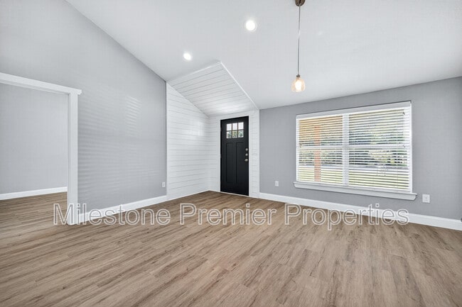 Photo - 1803 W Hull St