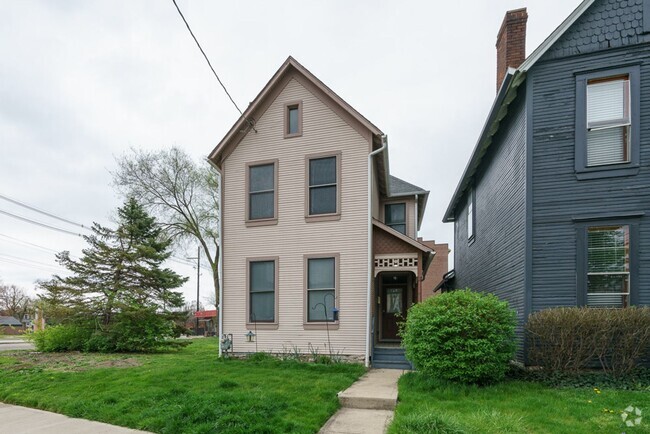 Building Photo - Available 8/15/2025 Rental