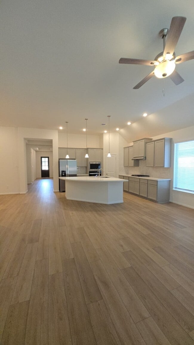 Photo - 1420 Florecer Ln