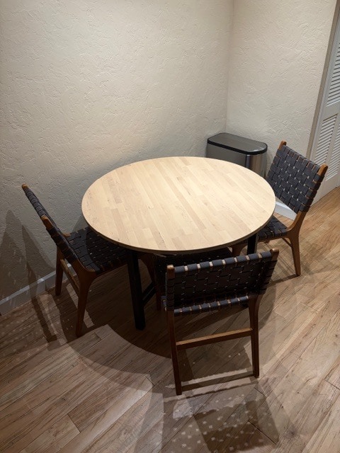 Photo - 147 Southampton Ln