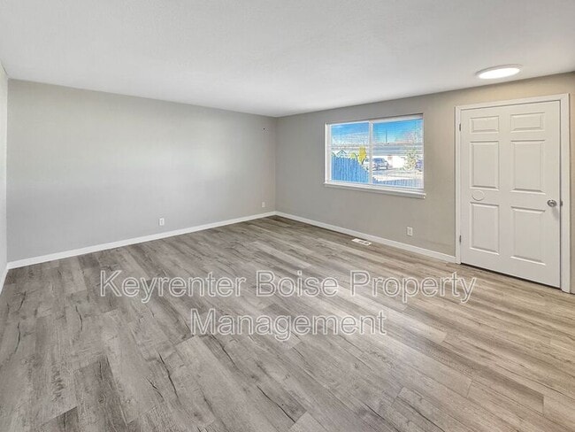 Photo - 7053 W Ustick Rd