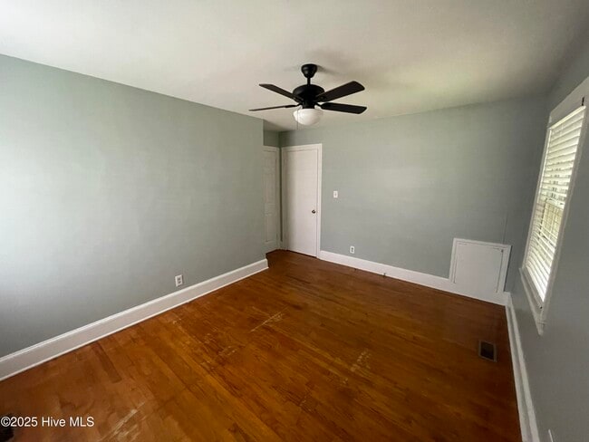 Photo - 115 Stancill Dr