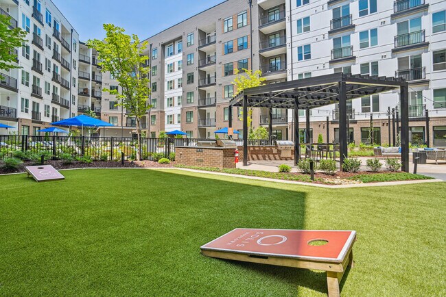 Photo - Solis Midtown