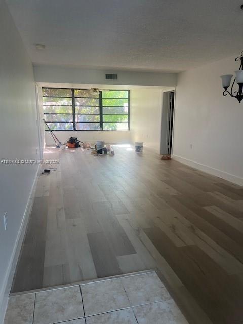 Photo - 1715 Whitehall Dr Unidad 405