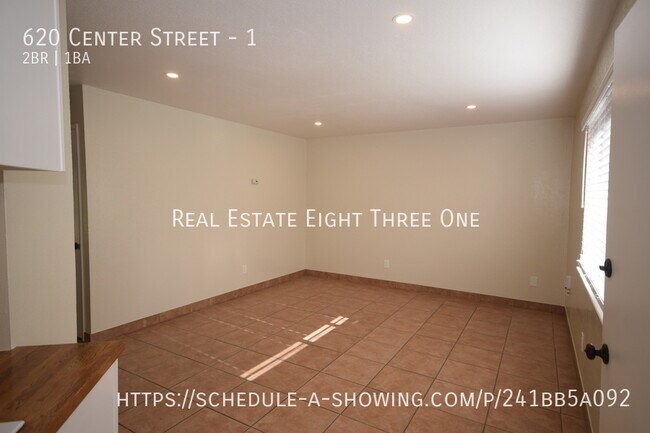 Photo - 620 Center St Unit 1