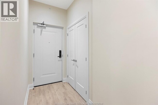Photo - 1826 Wyoming Ave Unit 405