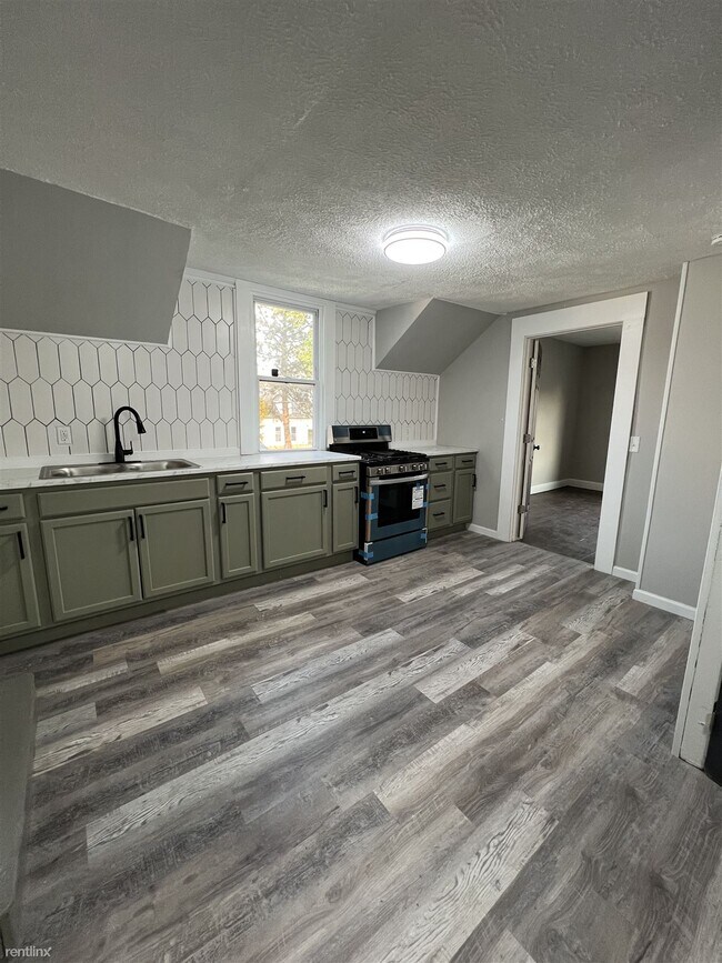 Photo - 2 br, 1 bath Duplex - 1309 Buhrer Avenue U...