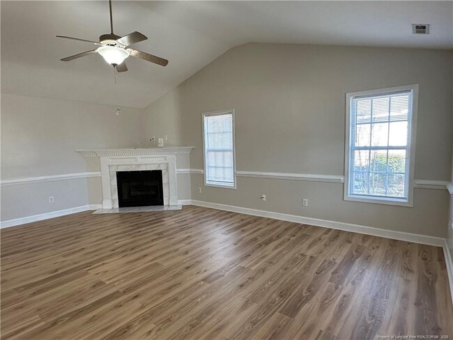 Photo - 1034 Canter Ln