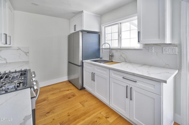 Photo - 404 Arcade Dr