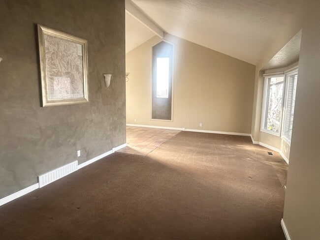 Photo - 1094 Gravel Hills Dr