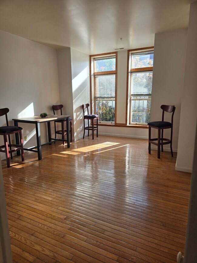 Photo - 2339 Eutaw Pl Unit 1