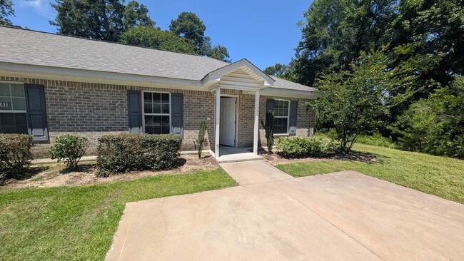 Building Photo - 161 North Carolina Dr