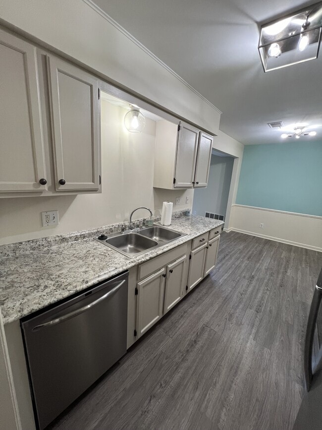 Photo - 6165 Innkeepers Ct