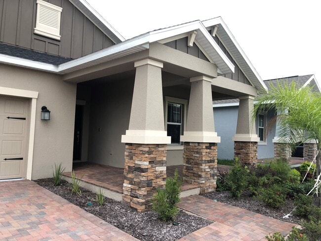 Photo - Lakefront Single Story 3/2 Home FREE washer dryer, Internet, Cable and Phone