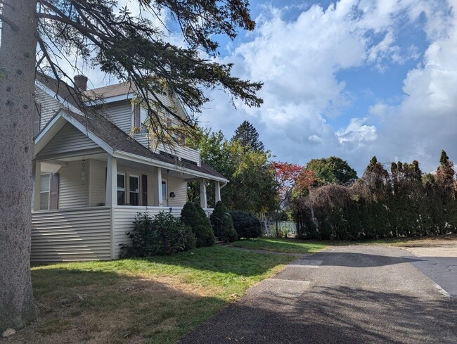 15 Brandon Ave