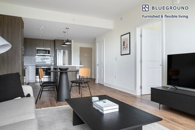 Photo - 1446 S Grant St Unit SI FL5-ID697