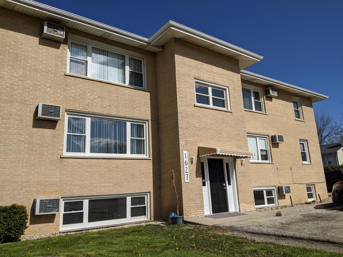 Photo - 1627 Grove Dr Unit 6