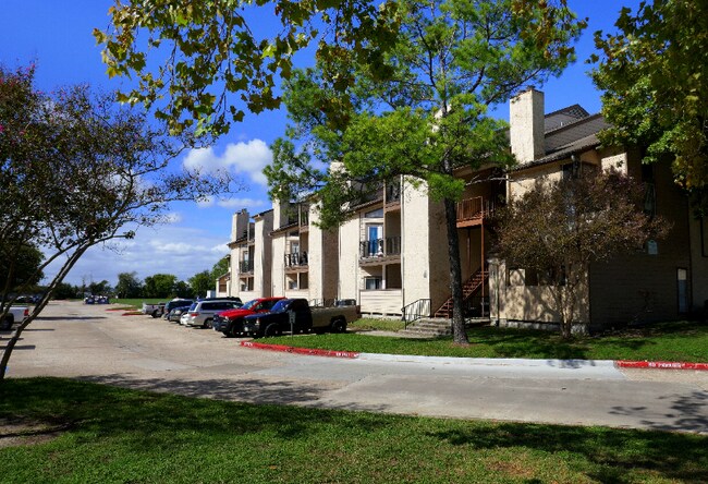 Photo - 206 Plaza Verde Dr Unit A36