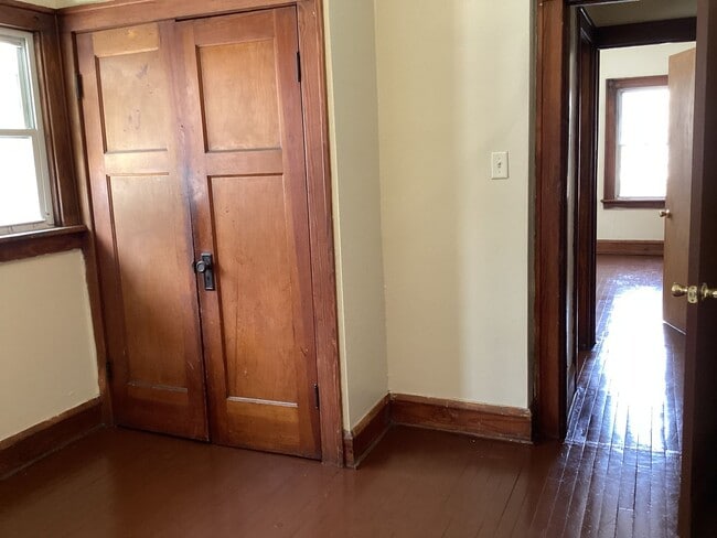 Photo - 3730-3732 W Roberts St Unidad 3732 (Upper)