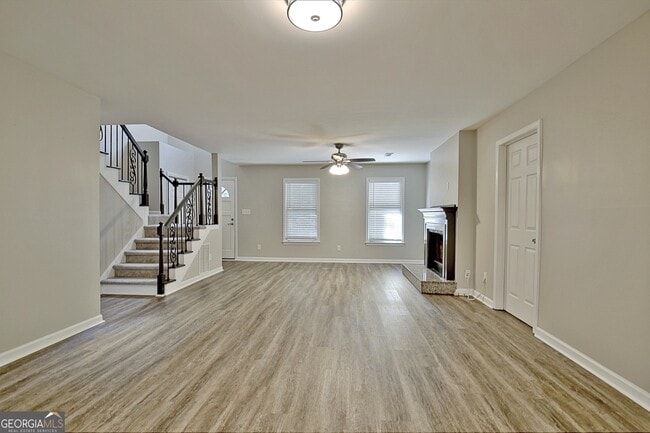 Photo - 338 Summer Pl