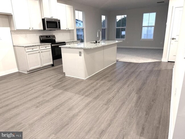 Building Photo - 62 Spyglass Hl Dr