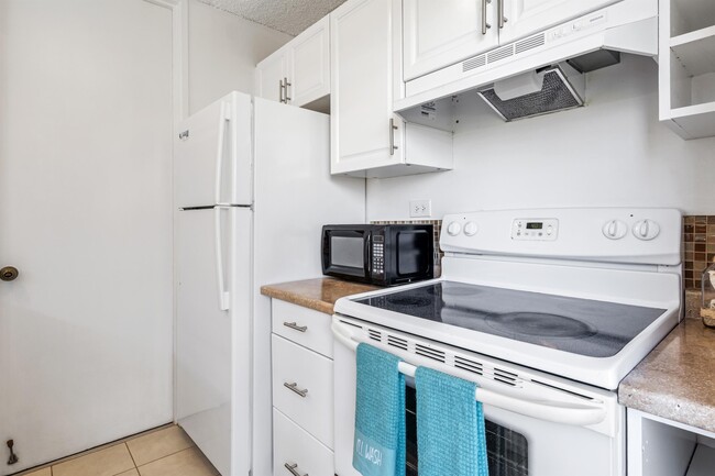 Photo - 444 Nahua St