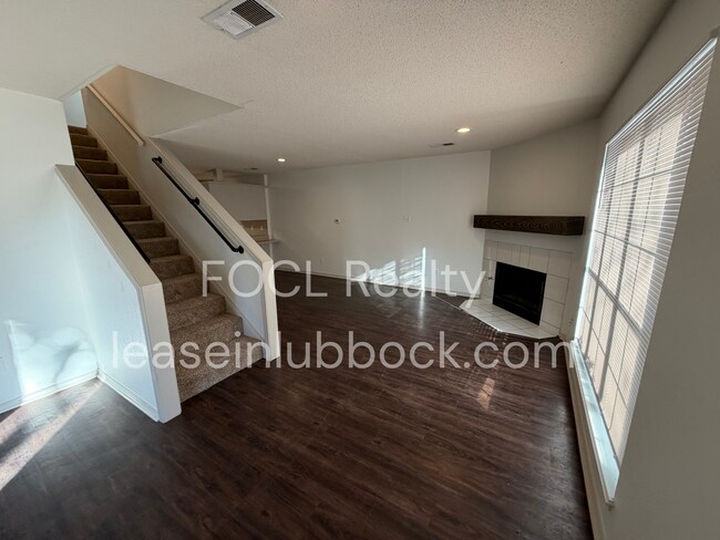 Photo - 8302 Raleigh Ave Unidad B