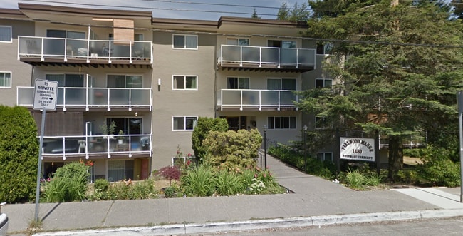 Photo - 1480-1480 Boundary Crescent