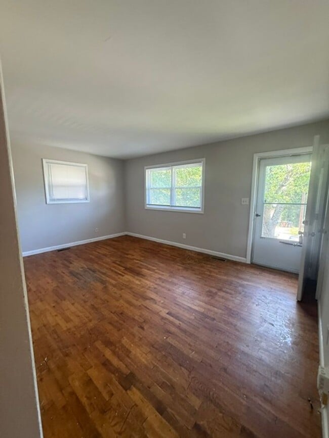 Photo - 2 Bedroom, 1 bathroom house