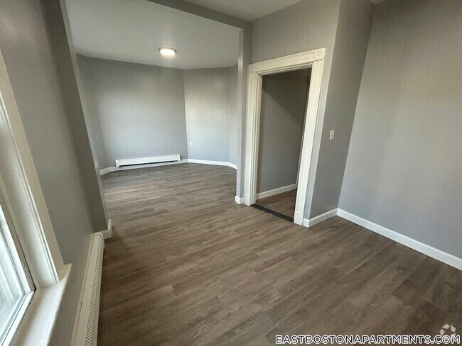 Building Photo - 478 Saratoga St Unit 2 Rental