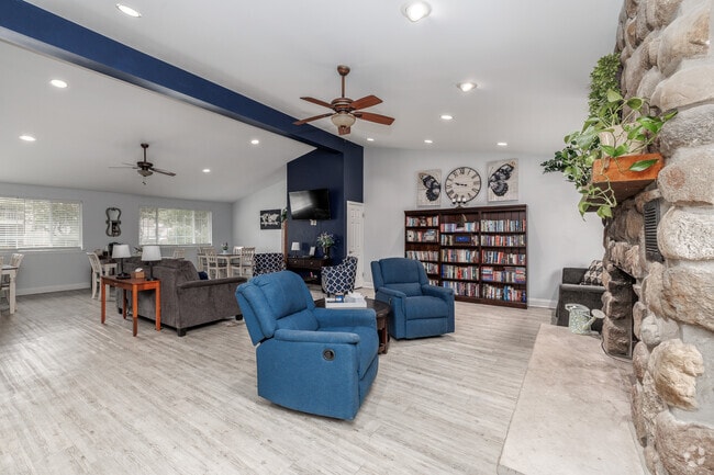 Community Room - Drumlin Heights