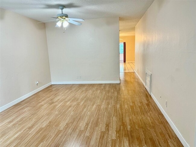 Photo - 11461 NW 38th St