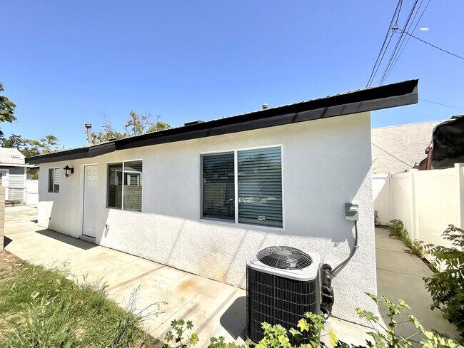 Photo - FRIENDS PROPERTY Unit 8336