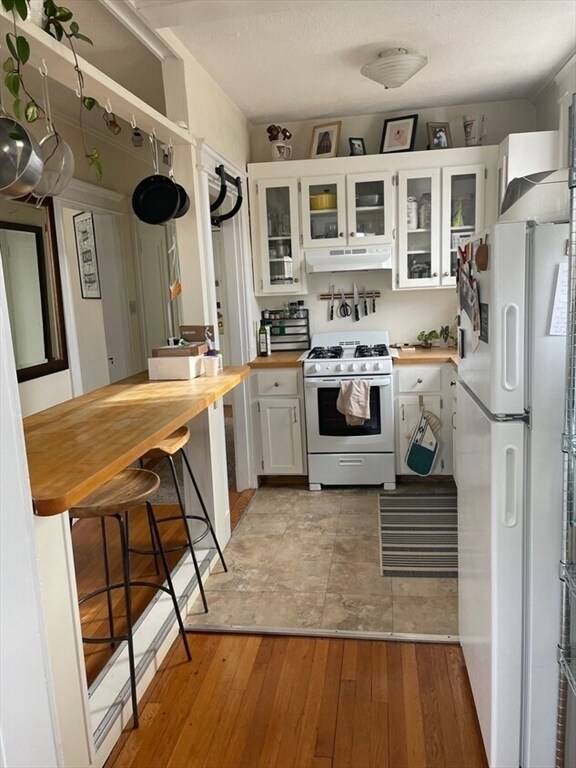 Photo - 114 Riverway Unidad 17