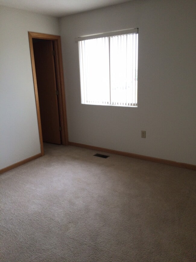 Bedroom - 1321 Talon Rd Condo Unit 1321 Talon