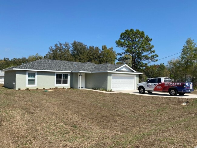 Photo - Custom Home - Desirable SE Ocala Neighborhood 3/2/2 **Available Soon**