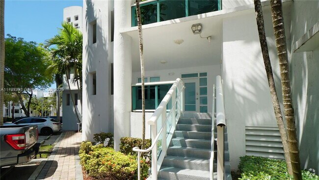 Building Photo - 7918 Harbor Island Dr Rental