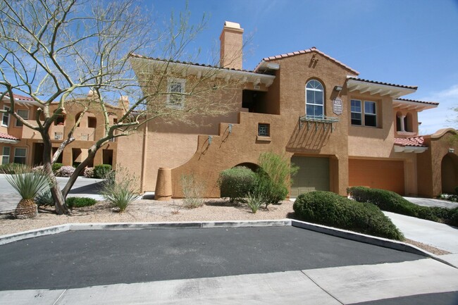 Building Photo - 820 Canterra St