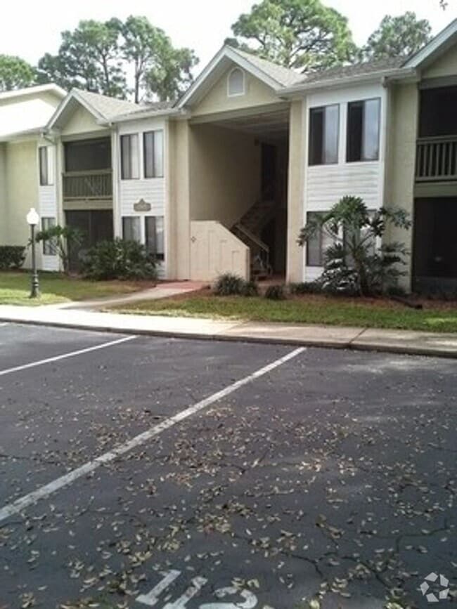 Building Photo - 3504 Sable Palm Ln Unit Sable Palm Lane 3504E Rental