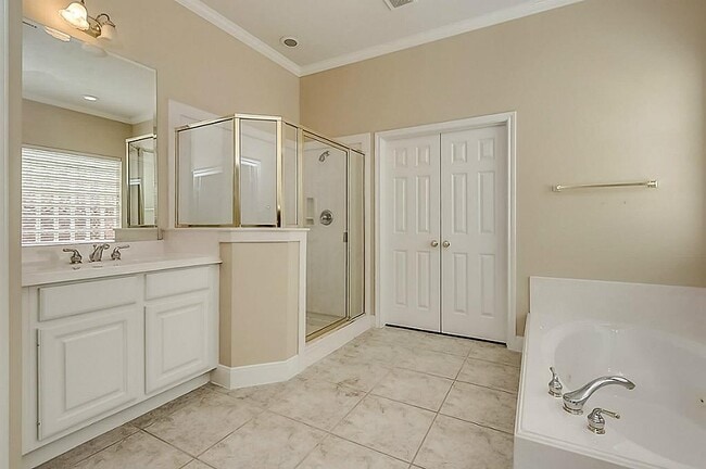 Photo - 5715 Sapphire Vista Ln
