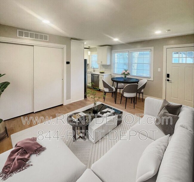 Photo - 1330 SE 2nd St