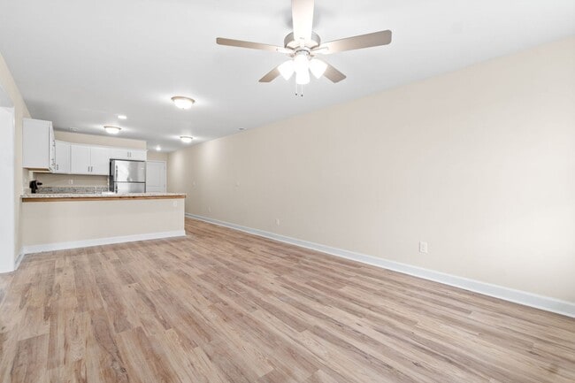 Photo - Like New Unit in Guthrie, KY Unit C
