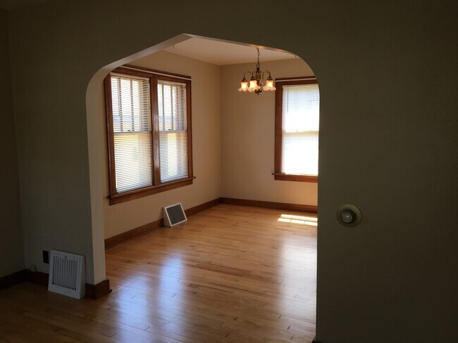 Photo - 1511 Wisconsin Ave