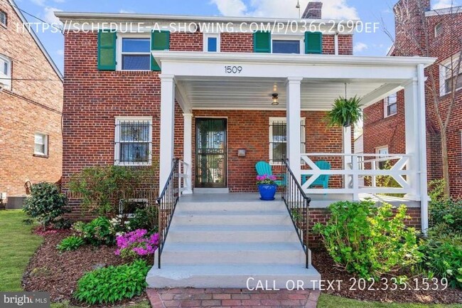 Photo - 1509 Channing St NE Casa
