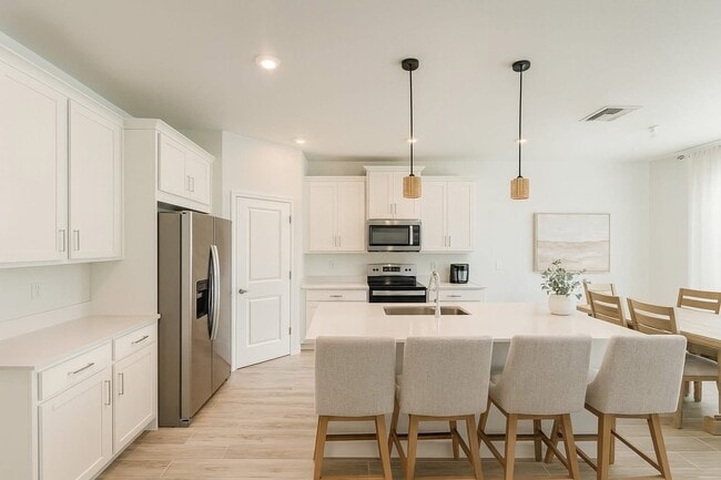 Photo - 14406 SW Skye Dr