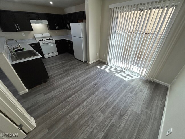 Building Photo - 1630 N Buck Island St Rental