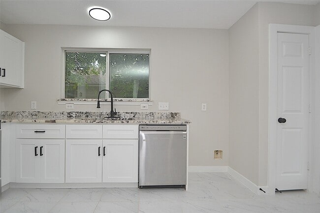 Photo - 631 Aweigh Dr