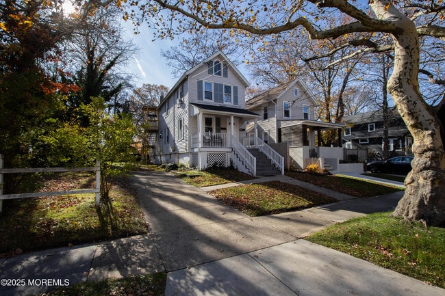 Photo - 1014 2nd Ave Unit 1