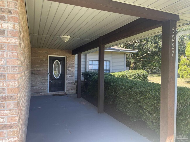 Photo - 5067 Serry Ln