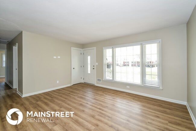 Photo - 6201 W Pages Ln